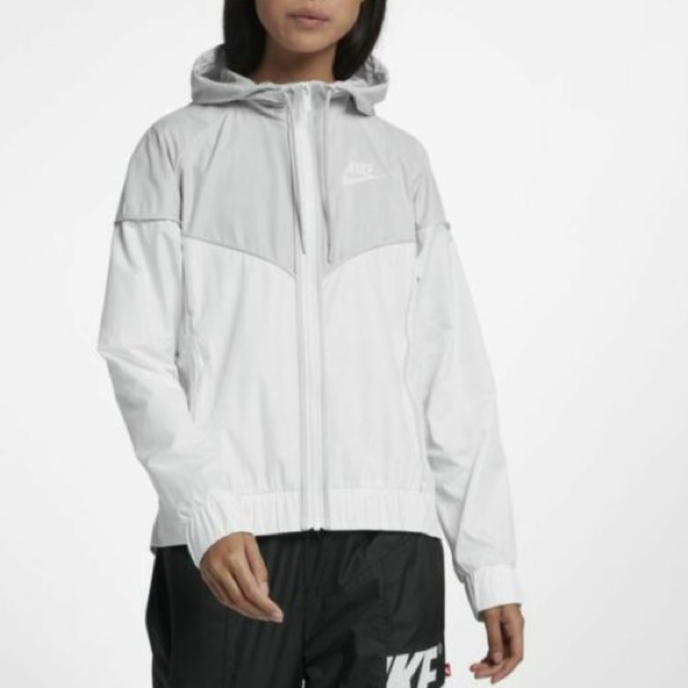 NWT Nike Windrunner Jacket Grey + White